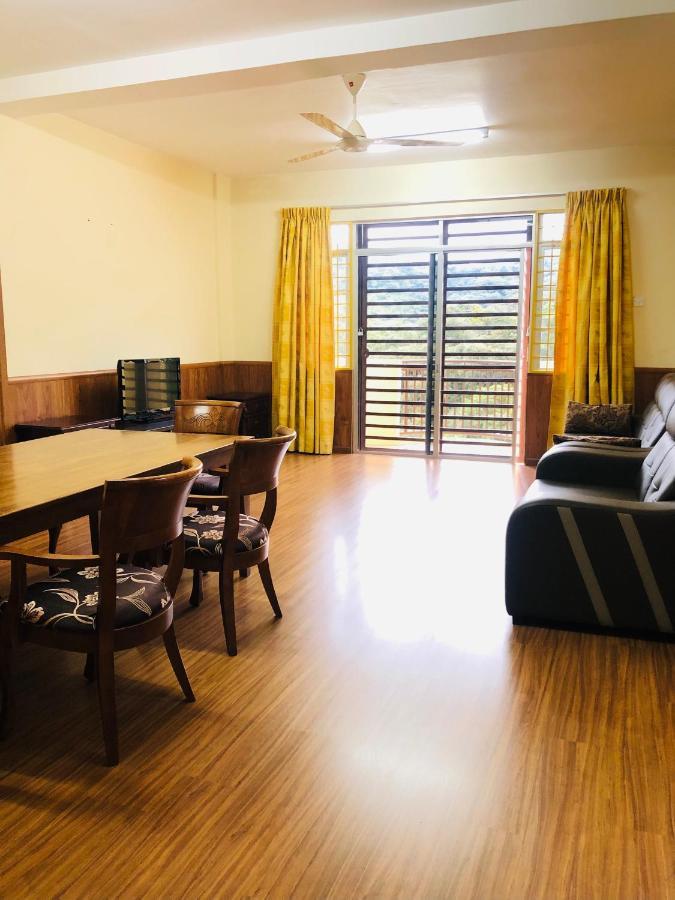 Crown Imperial Court Apt At Brinchang Centre Extérieur photo